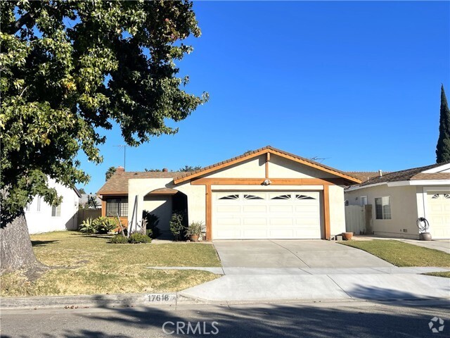 Building Photo - 17618 Carmenita Rd Rental