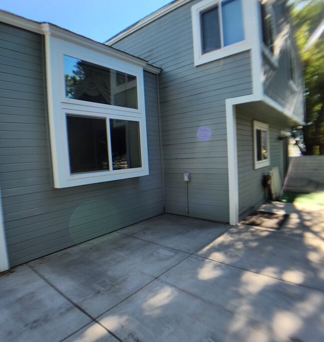 Photo - Crystal Lake Home For Rent