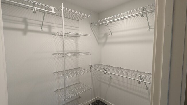 Photo - 2865 Rookwood Ln