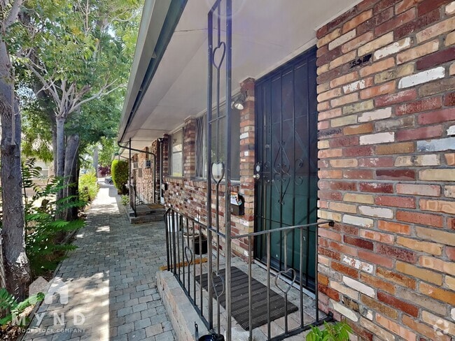 Building Photo - 229 Claremont St Rental