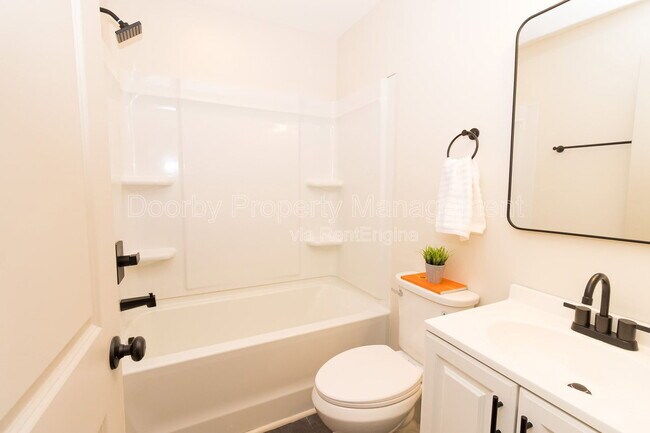 Photo - 804 Grandview Ave