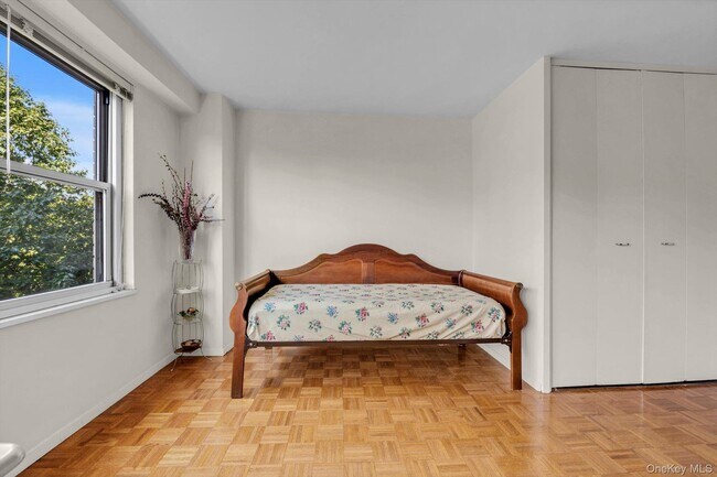 Photo - 555 Kappock St Unit 6M