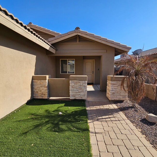 Photo - Rental in Araby Crossing