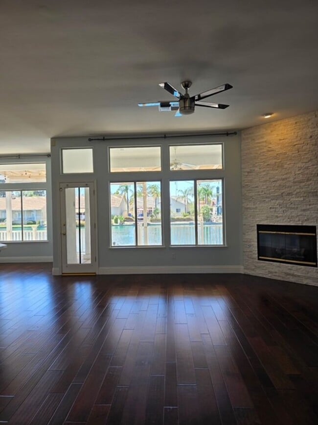 Photo - 8309 Waterfield Dr