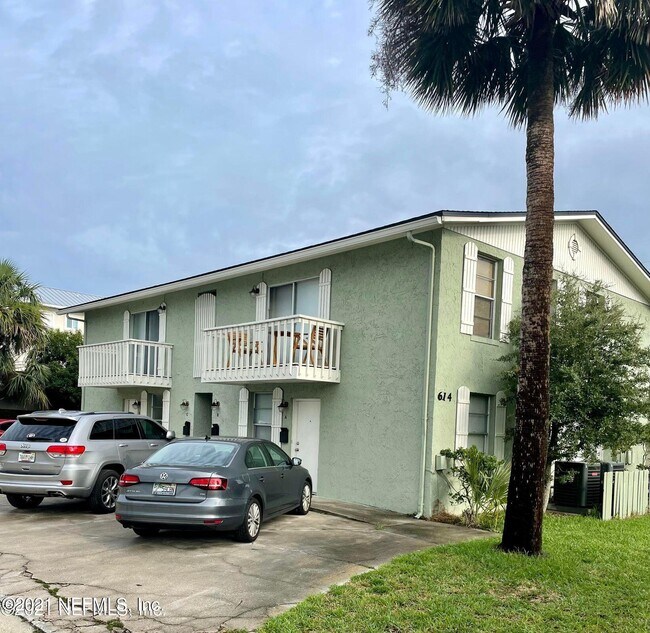 Photo - 614 4th St N Unidad C