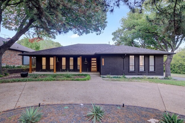 Photo - 9667 Timberleaf Dr