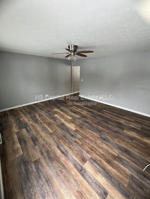 Photo - 416 S Main St