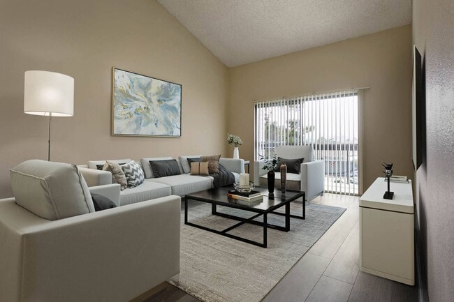 Photo - Delphine on Diamond