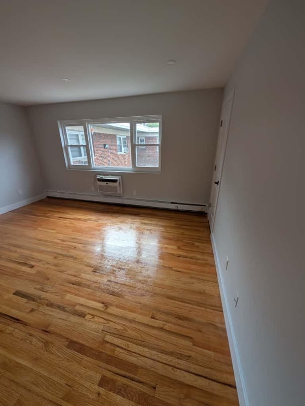 Photo - 14 Passaic Ave Unidad 1