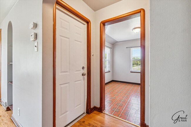 Photo - 5074/5076 Chalmers - Alejandro Soto Unidad 5074 Chalmers - Upper TR 6/30/25