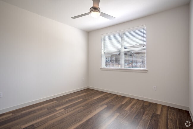 1BR, 1BA - 731SF - Bedroom - JAMESON