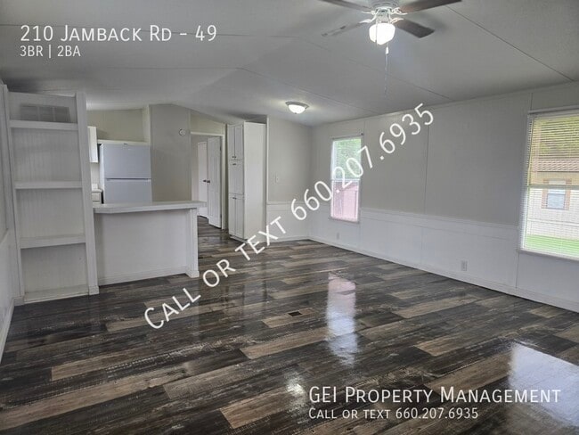 Photo - 210 Jamback Rd