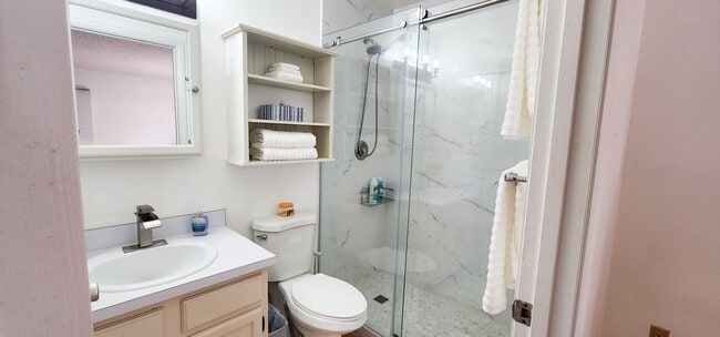 Photo - Coming Soon! Beautifully furnished 1 bedroom 1.5 bath condo Unit 103