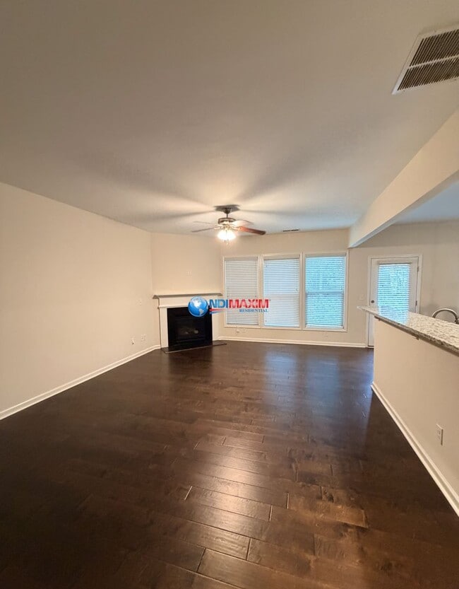 Photo - 13404 Gardiner Ln Unidad 1