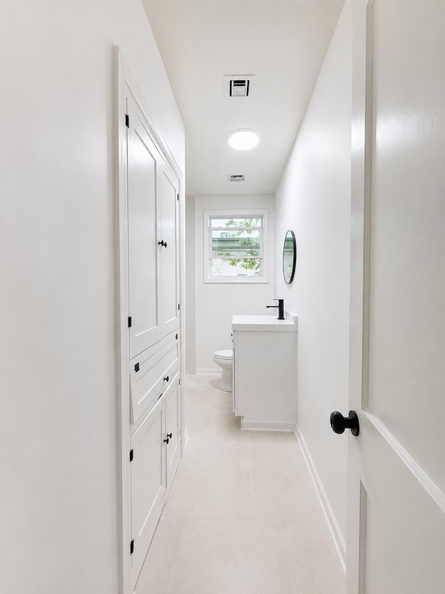 Building Photo - Recently Remodeled Home for Rent!