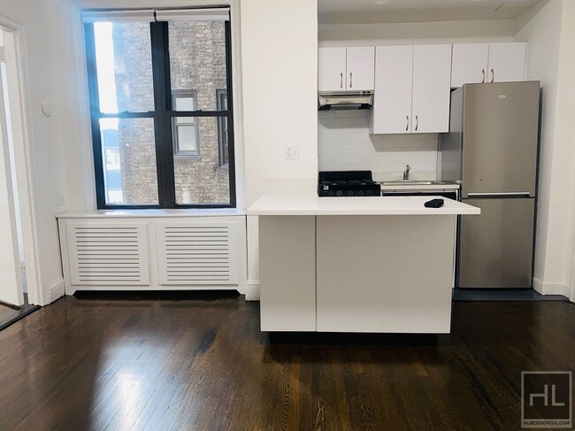 Building Photo - EAST 46 STREET Rental