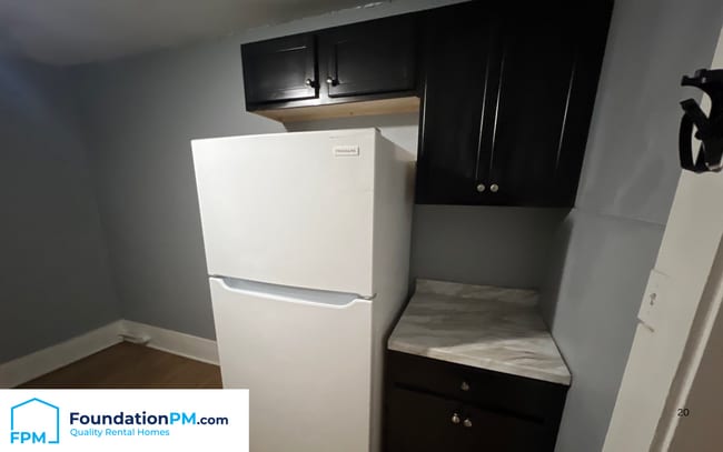 Photo - 2843 Woodlawn Terrace