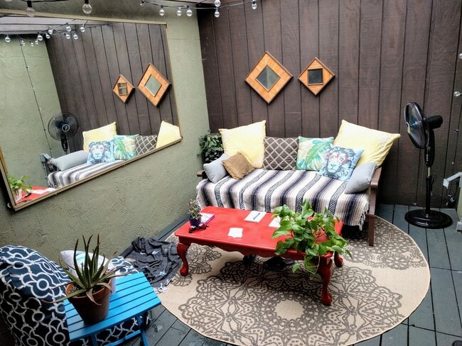 10987 Culver Blvd Unit 10987