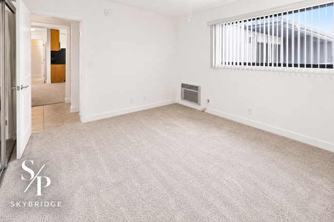 Photo - 10982 Roebling Ave Unit 559