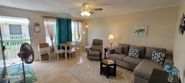 Photo - 485 Waianuenue Ave