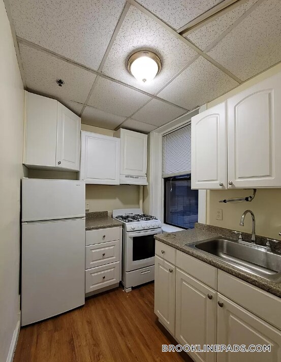 Photo - 364 Riverway Apartamento Unidad 3