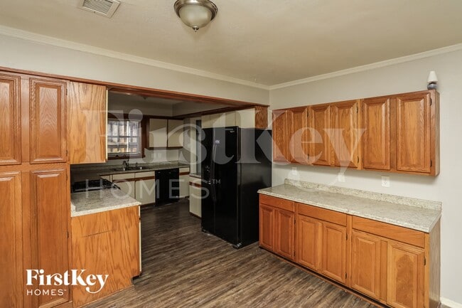 Photo - 417 Lakeside Dr