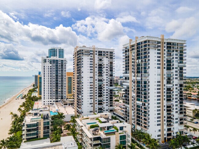 Photo - Quadomain Valencia Tower