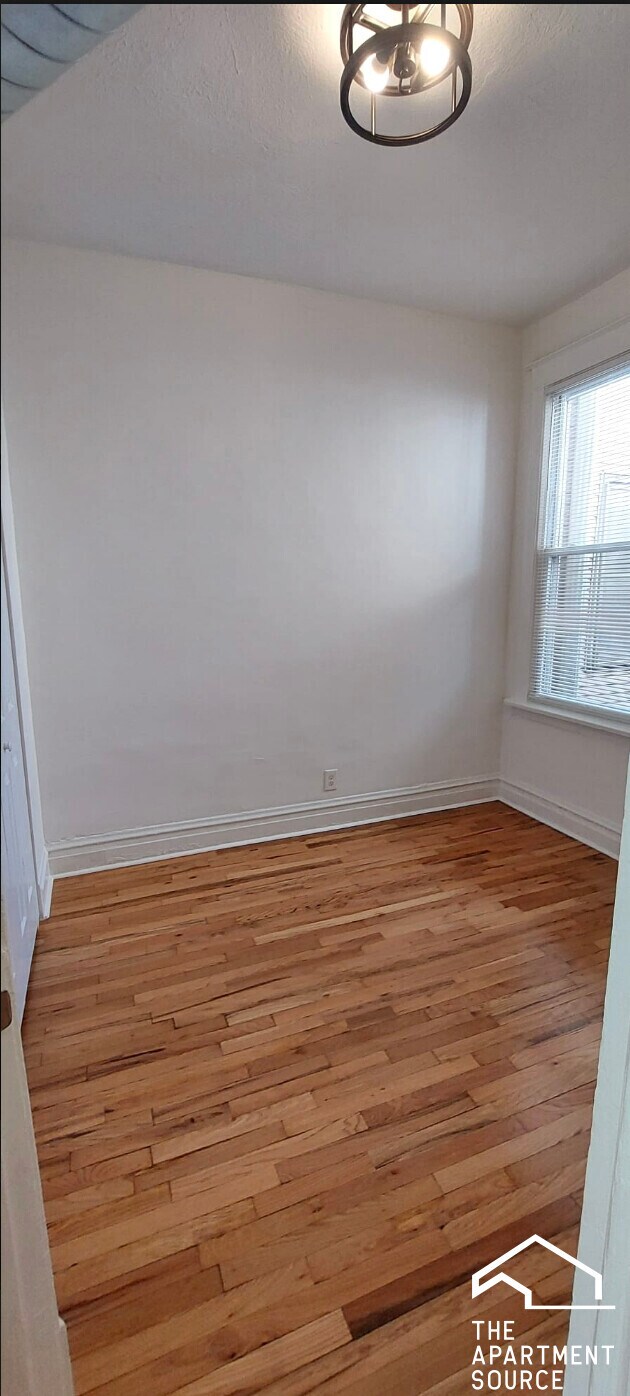 Photo - 4058 W Hirsch St Unidad 1
