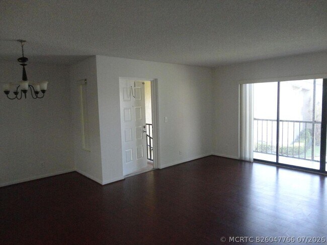 Photo - 714 Sunny Pine Way Unit C2