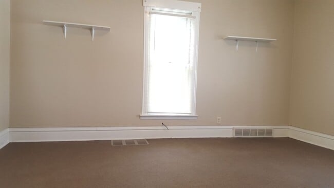 Photo - 2515 Olive St Unit Apt 1