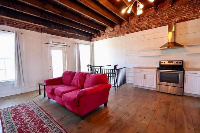 Building Photo - 343 N Mulberry St Unit Apt 3