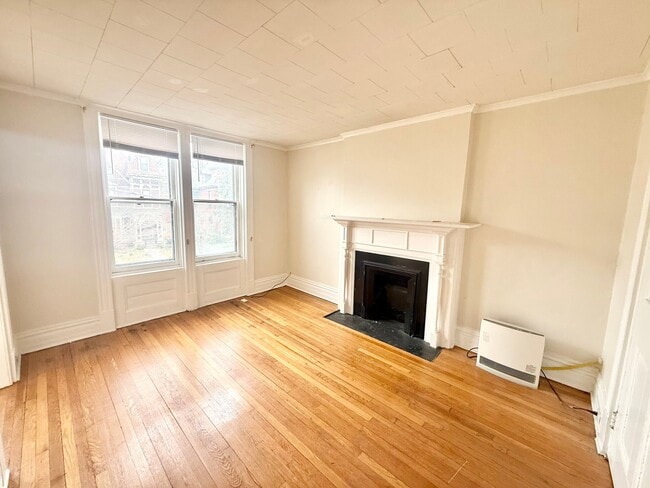 Photo - 149 2nd Ave Unidad 2