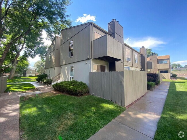 Building Photo - 7373 W Florida Ave Unit 7c Rental