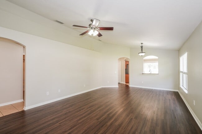 Photo - 18114 Cypress Bay Pkwy