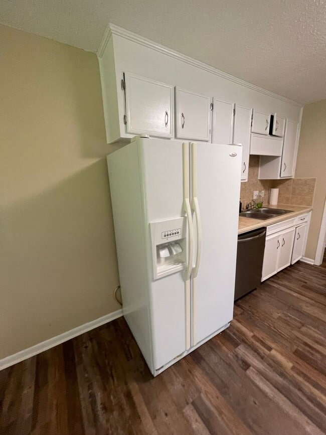 Photo - Country Estates Subdivision!