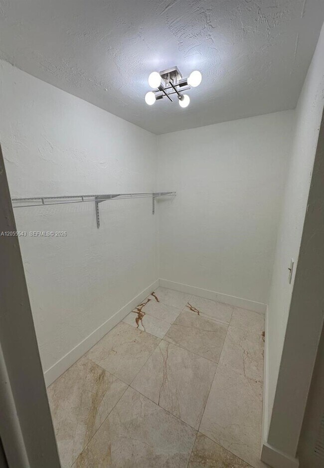 Photo - 10901 N Kendall Dr Unit 210