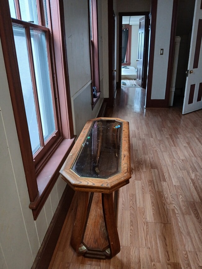 Building Photo - 413 N 11th St Unit 1st floor