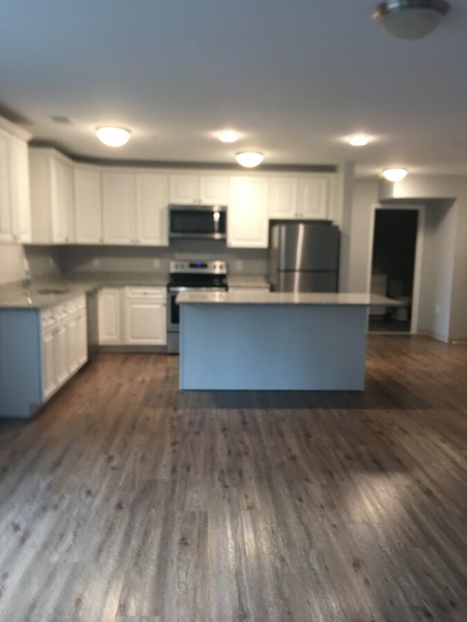 Photo - 12 Florence St Unidad 207