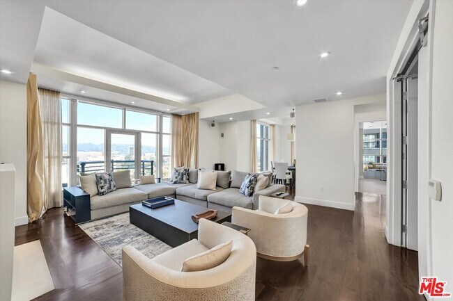 Photo - 10776 Wilshire Blvd Unit 1801
