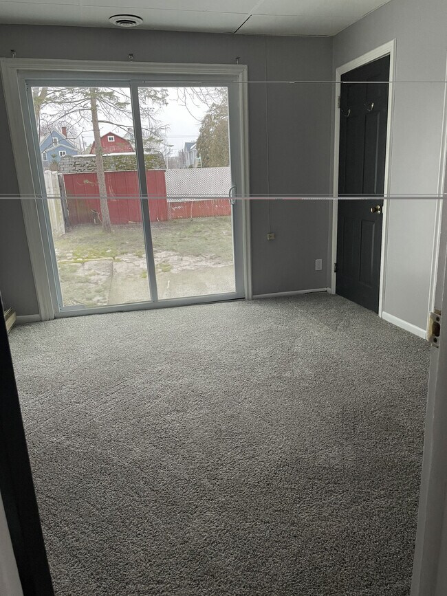 Photo - 908 West Ave Unit Apt 5