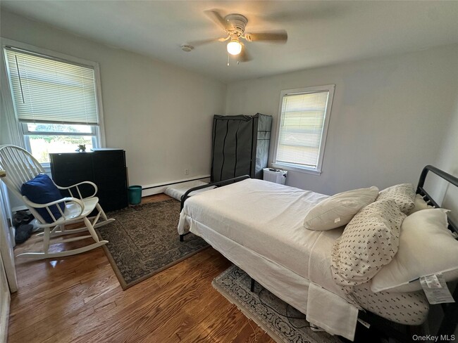 Photo - 20 Blackburn Ave