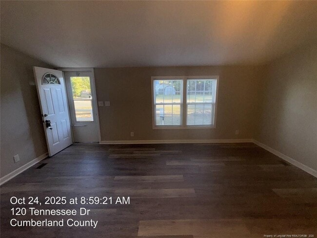 Photo - 120 Tennessee Dr