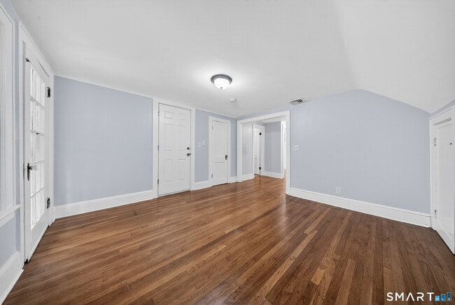 Photo - 260 N Main St Unit 3