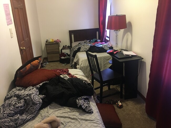 Photo - 911 Carpenter S St Unit 2F