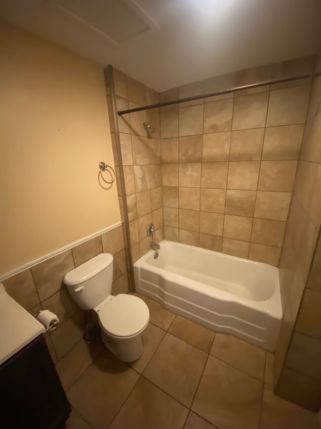 Photo - 31 Ellicott Ave Unit 3