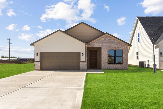 Building Photo - 11137 Rd 5503