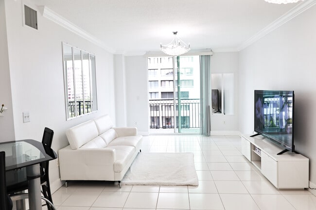 Photo - 600 S Dixie Hwy Unit 759