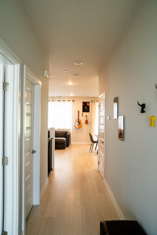 Photo - 9903 SW 172nd Ave