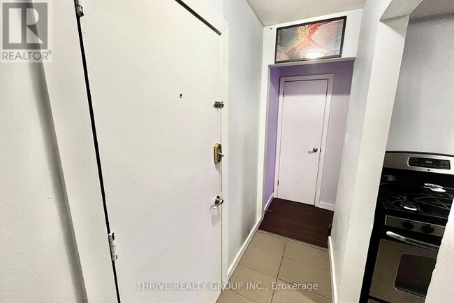 Photo - 23 McClary Ave Unité 17