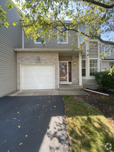 Building Photo - 17617 Horseshoe Ln Rental